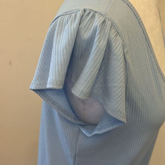 Staccato Marina light blue V neck flutter sleeve tee Size S New - Picture 3 of 9